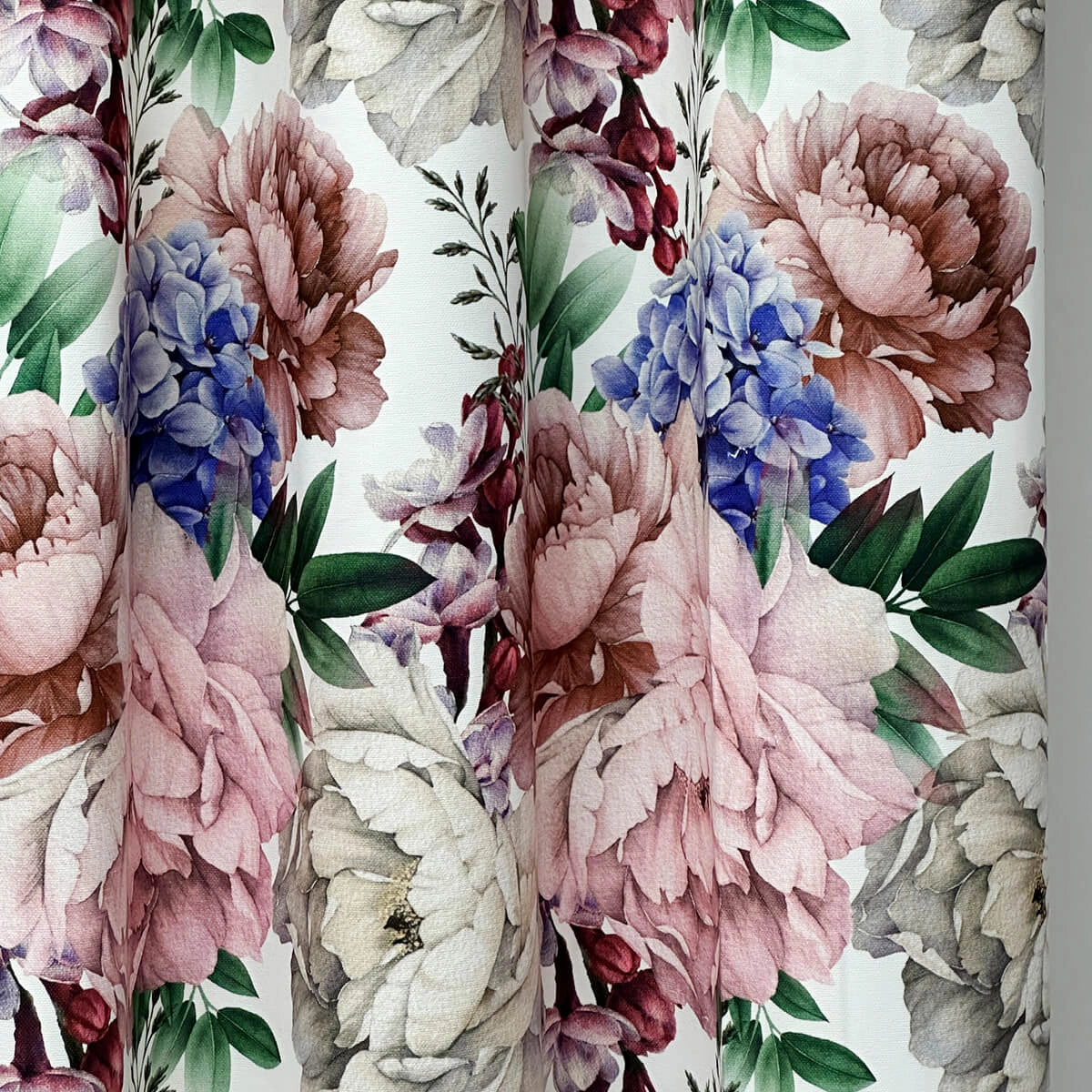Curtains fabric floral with Hydrangea