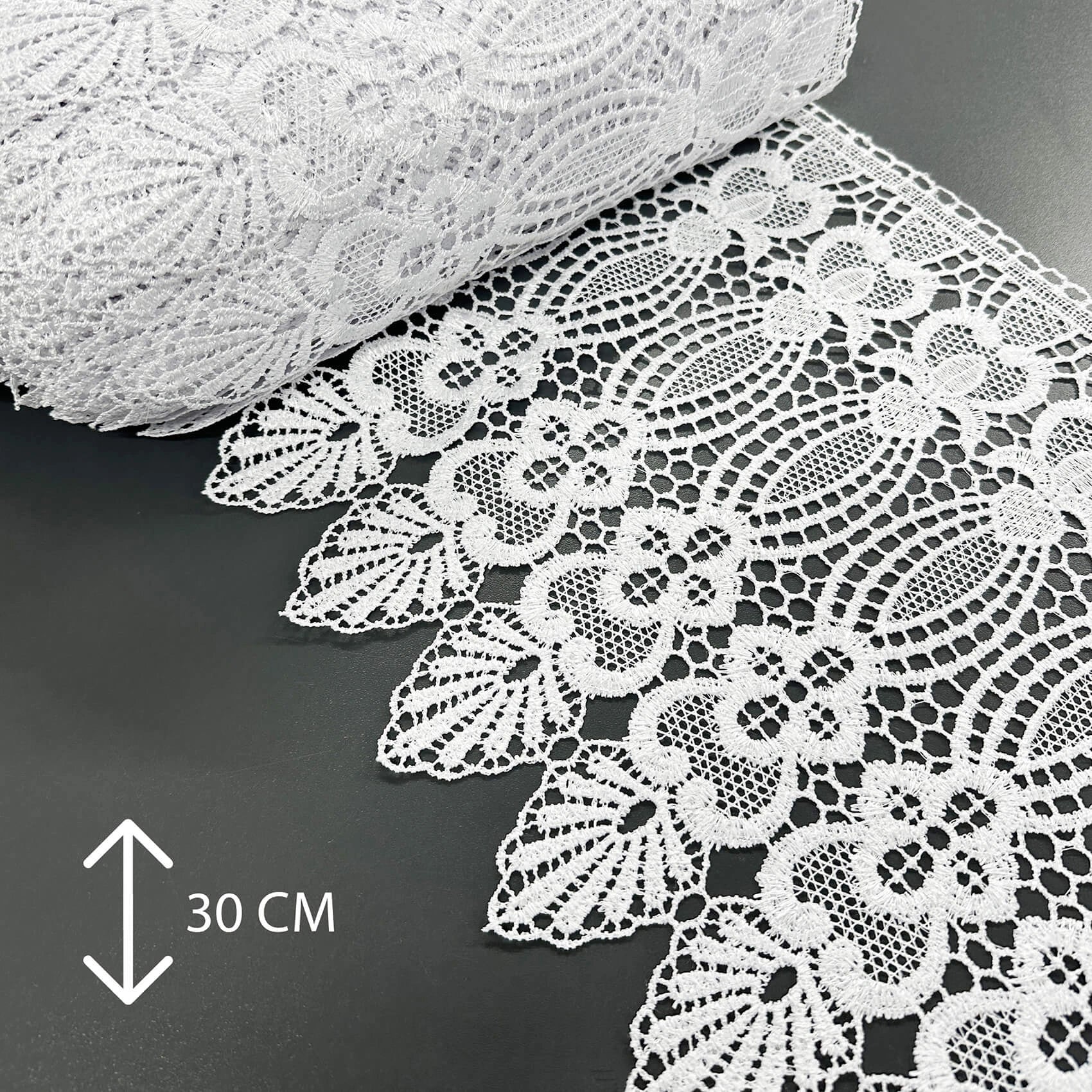 Lace Trim Scalloped White