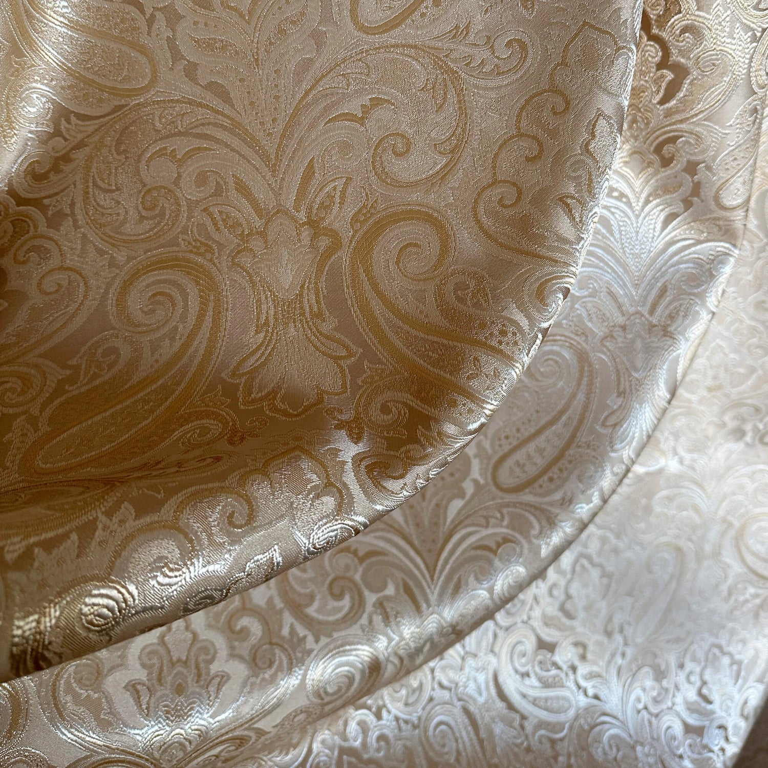 Jacquard Tapestry Curtains, Luxury Paisley Patterned in Rich Beige Gold Color