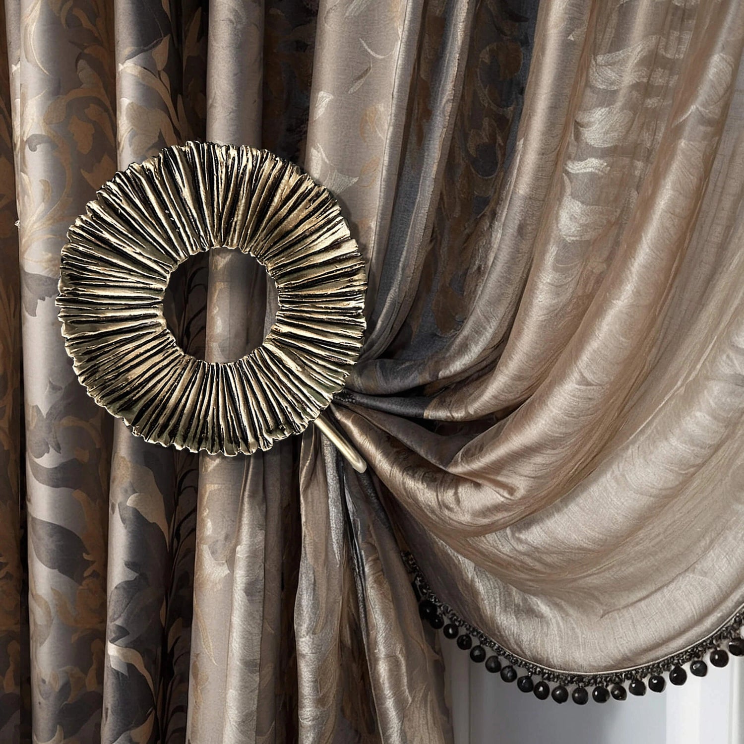 Round Luxury Curtain Holdbacks, Bronze Gold