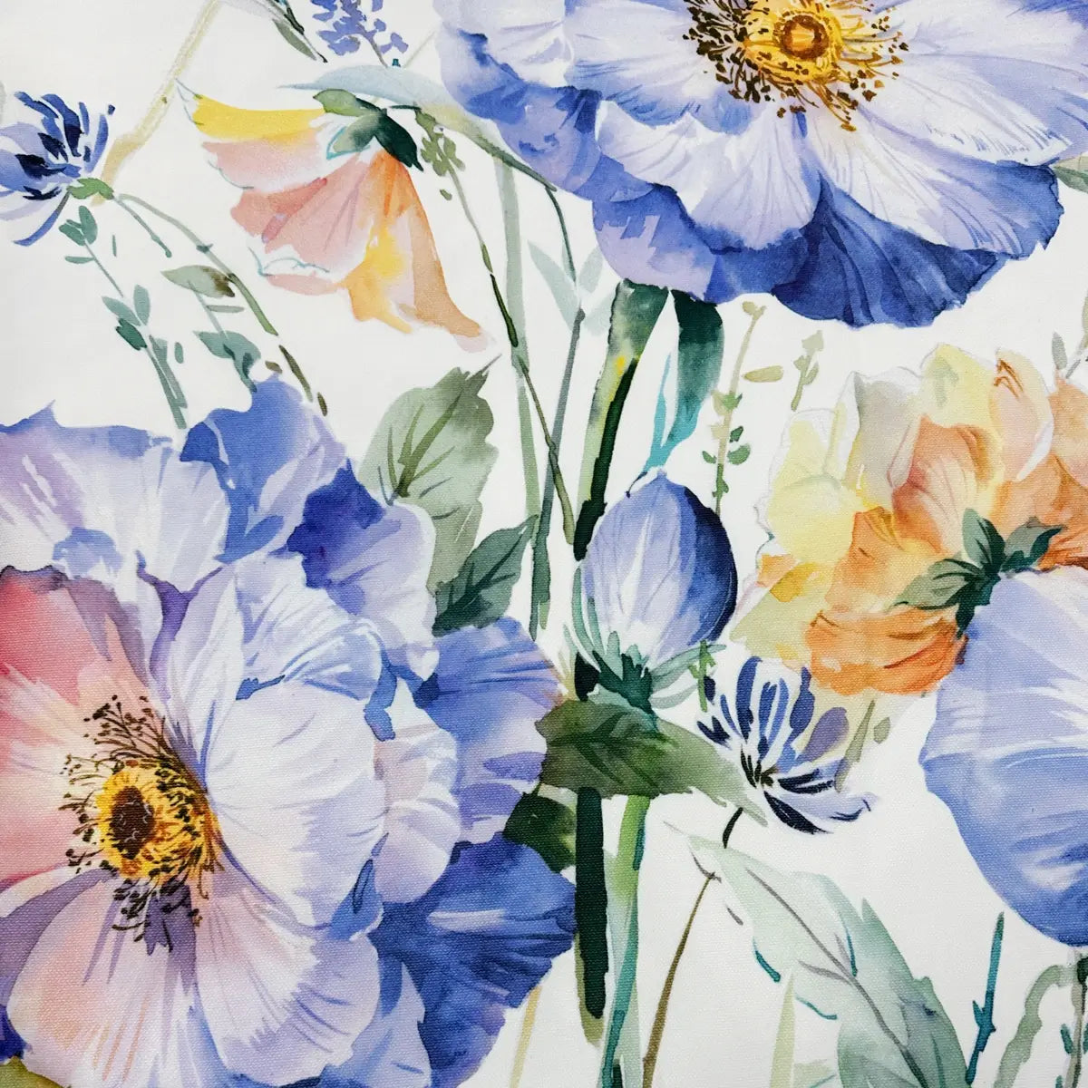 Table Runner's fabric with blue flowers