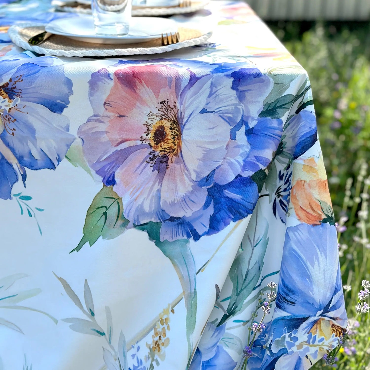 Tablecloth with Blue Floral Watercolor Pattern, Custom Handmade Spring Square / Round Table Cloth