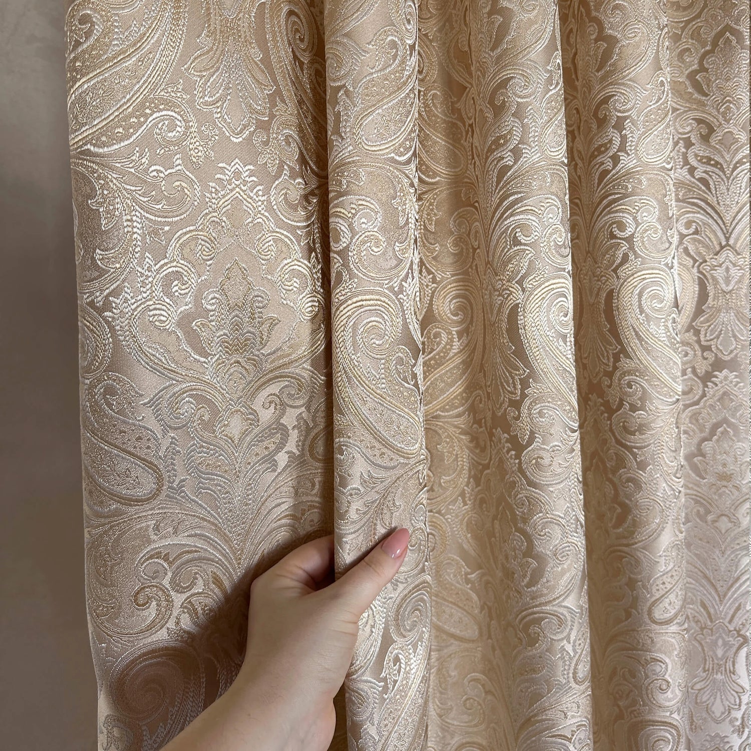 Jacquard Tapestry Curtains, Luxury Paisley Patterned in Rich Beige Gold Color