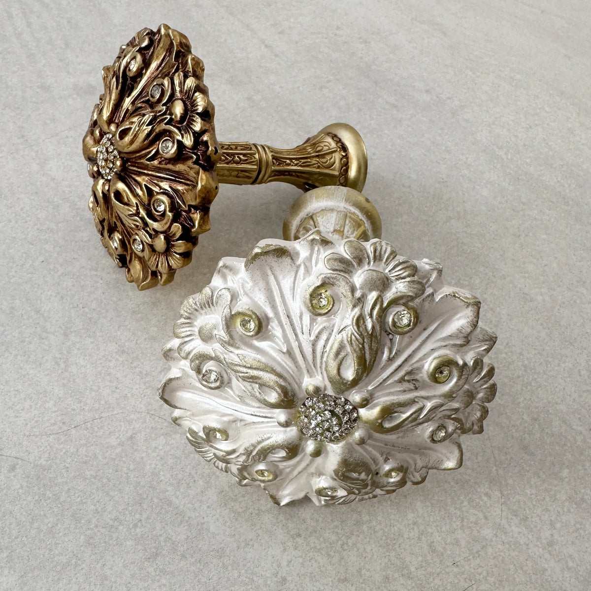 Wall Curtain Hook Round in Moroccan Style, Curtains Drape Tie Back Floral