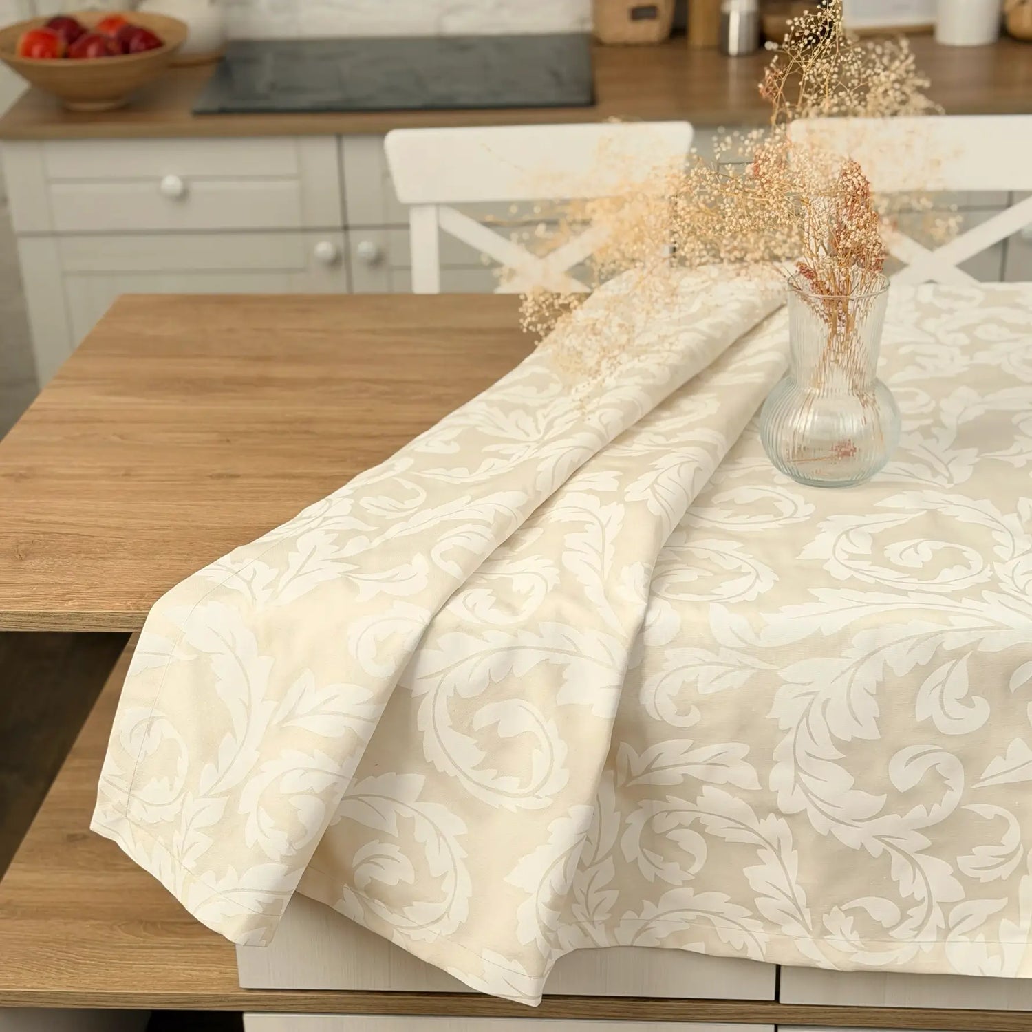 Luxury Tablecloth Waterproof Wipeable, Victorian Damask Table Cover, Cream
