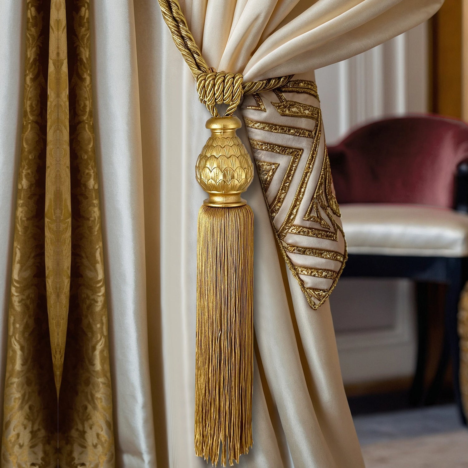 Curtain Tassels Elegant Gold