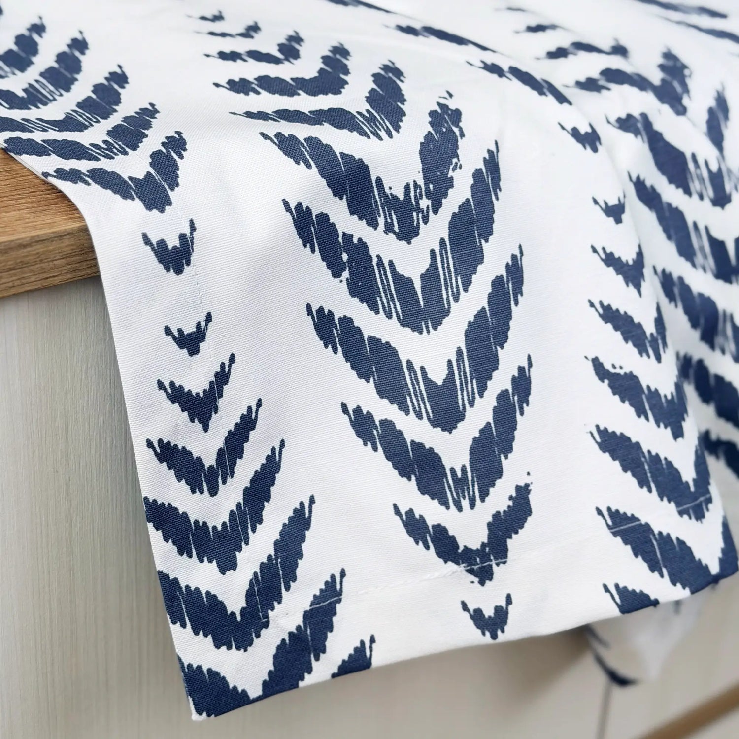 Cotton Wipeable Tablecloth, Blue Leaf Waterproof 