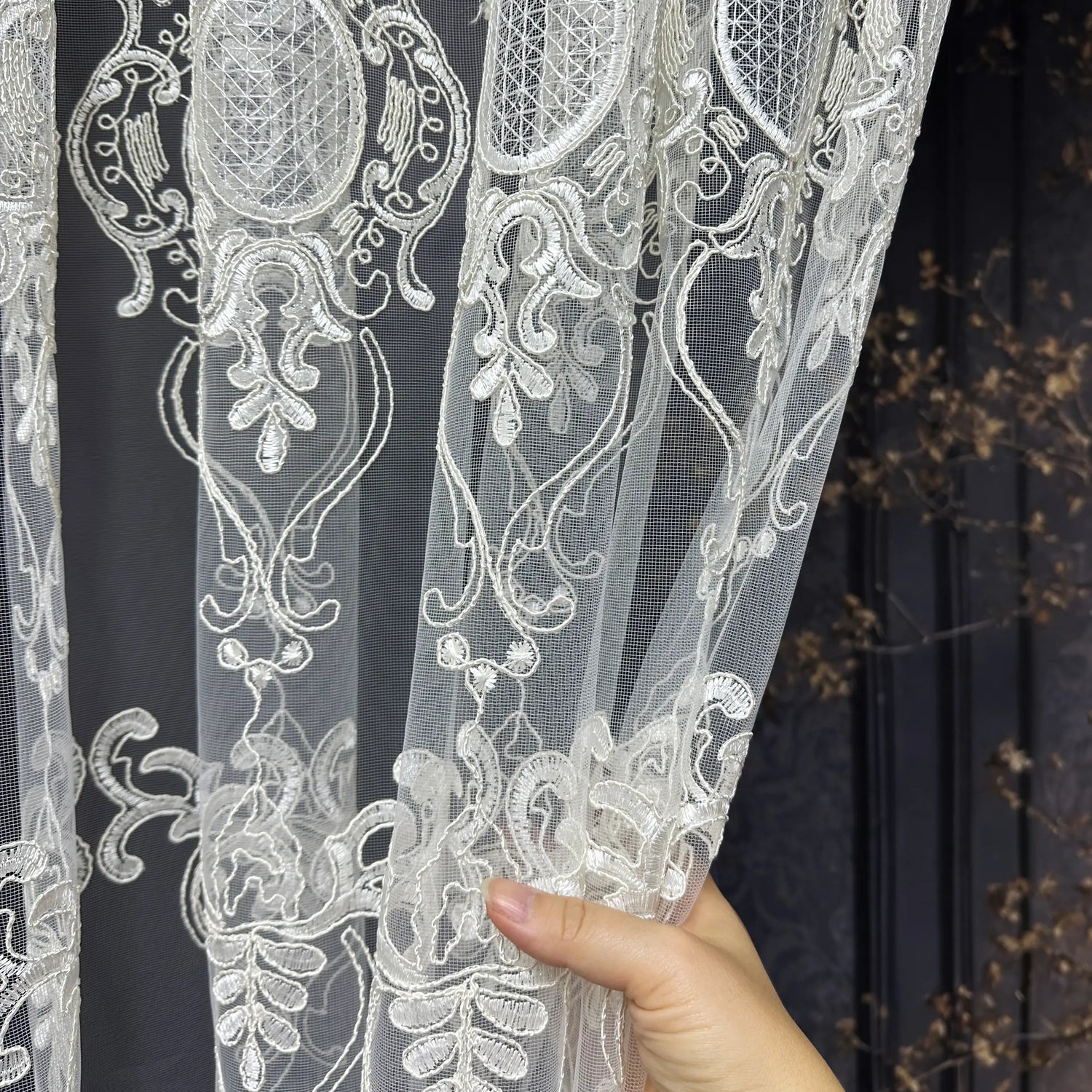 Luxury European Style Off-White Sheer Lace Curtains with Embroidery 