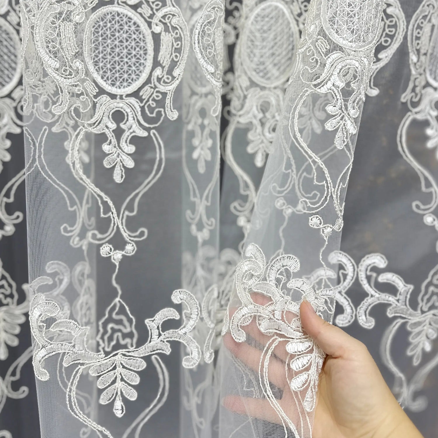 Luxury European Style Off-White Sheer Lace Curtains with Embroidery 