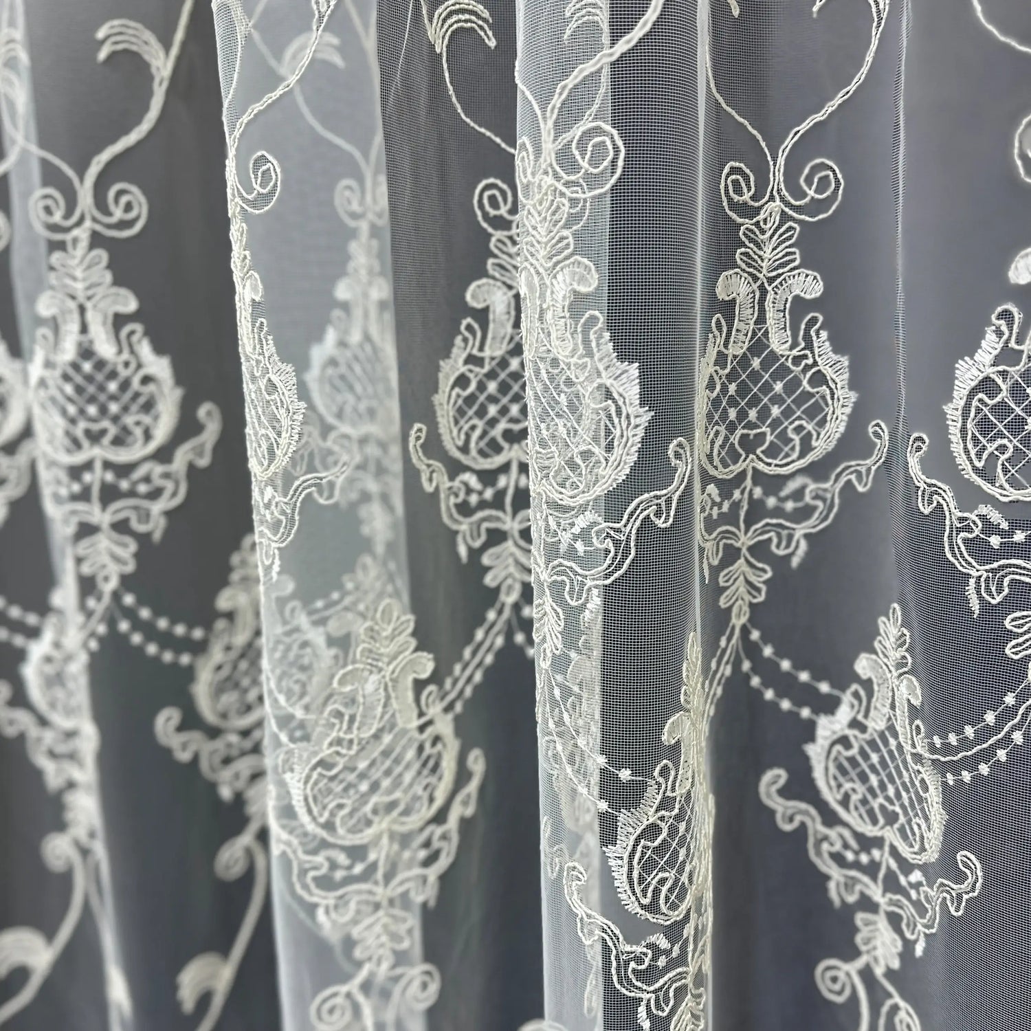 Luxury European Style Off-White Sheer Lace Curtains with Embroidery 