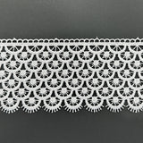 Lace Trim Scale-Shaped Scalloped White
