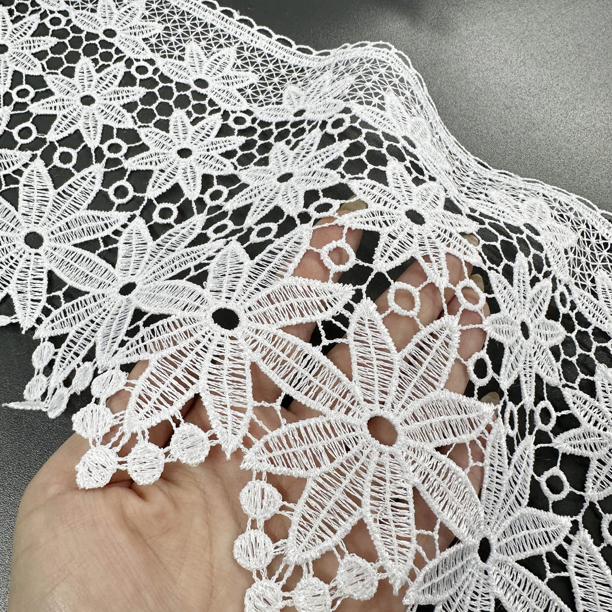 Lace Trim Floral Scalloped White