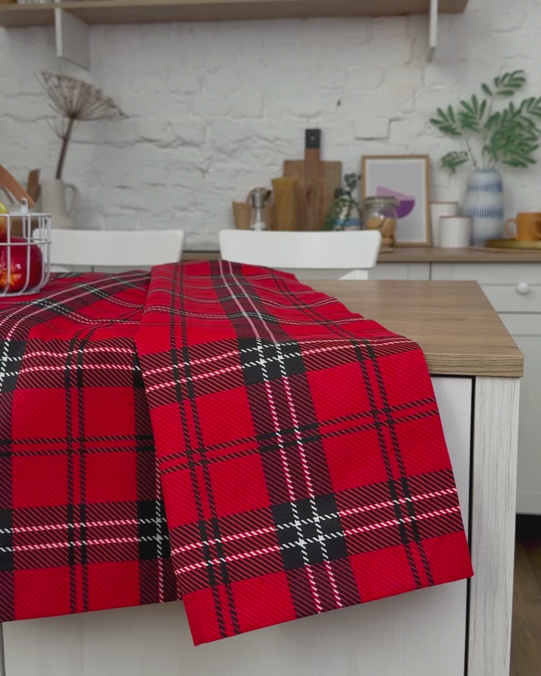 Waterproof Classic British Style Linen Gingham Tablecloth, Red Plaid 