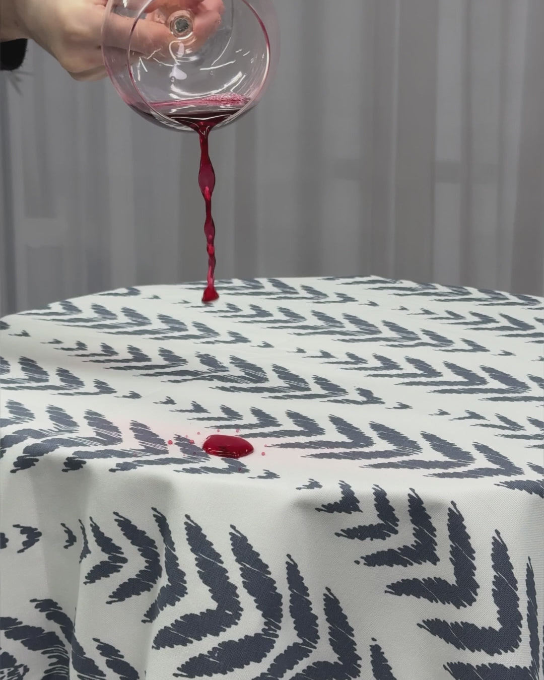 Cotton Wipeable Tablecloth, Blue Floral Waterproof 