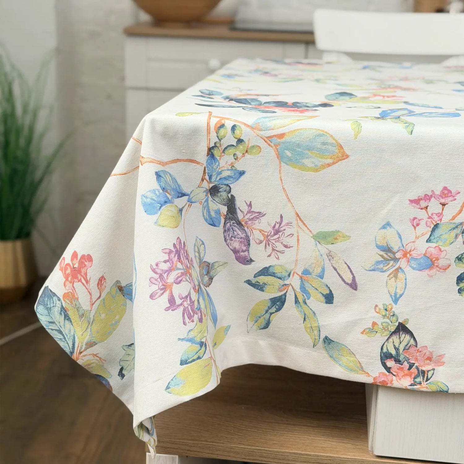 Linen Tablecloth Waterproof Wipeable, Botanical Bird Table Cover, Cottage Style