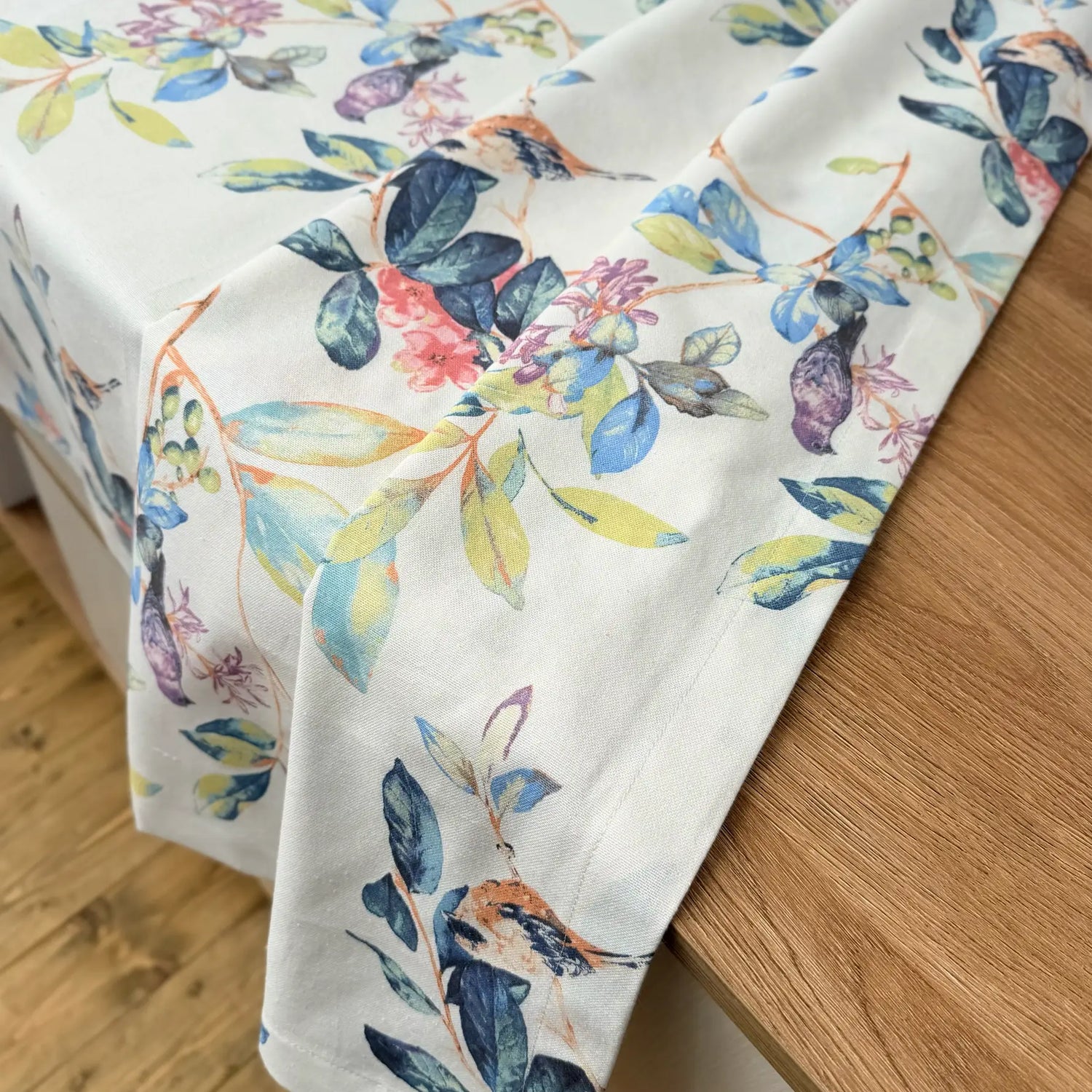 Linen Tablecloth Waterproof Wipeable, Botanical Bird Table Cover, Cottage Style
