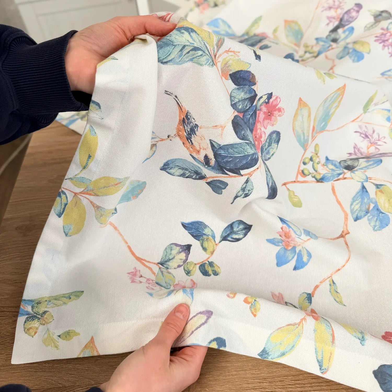 Linen Tablecloth Waterproof Wipeable, Botanical Bird Table Cover, Cottage Style