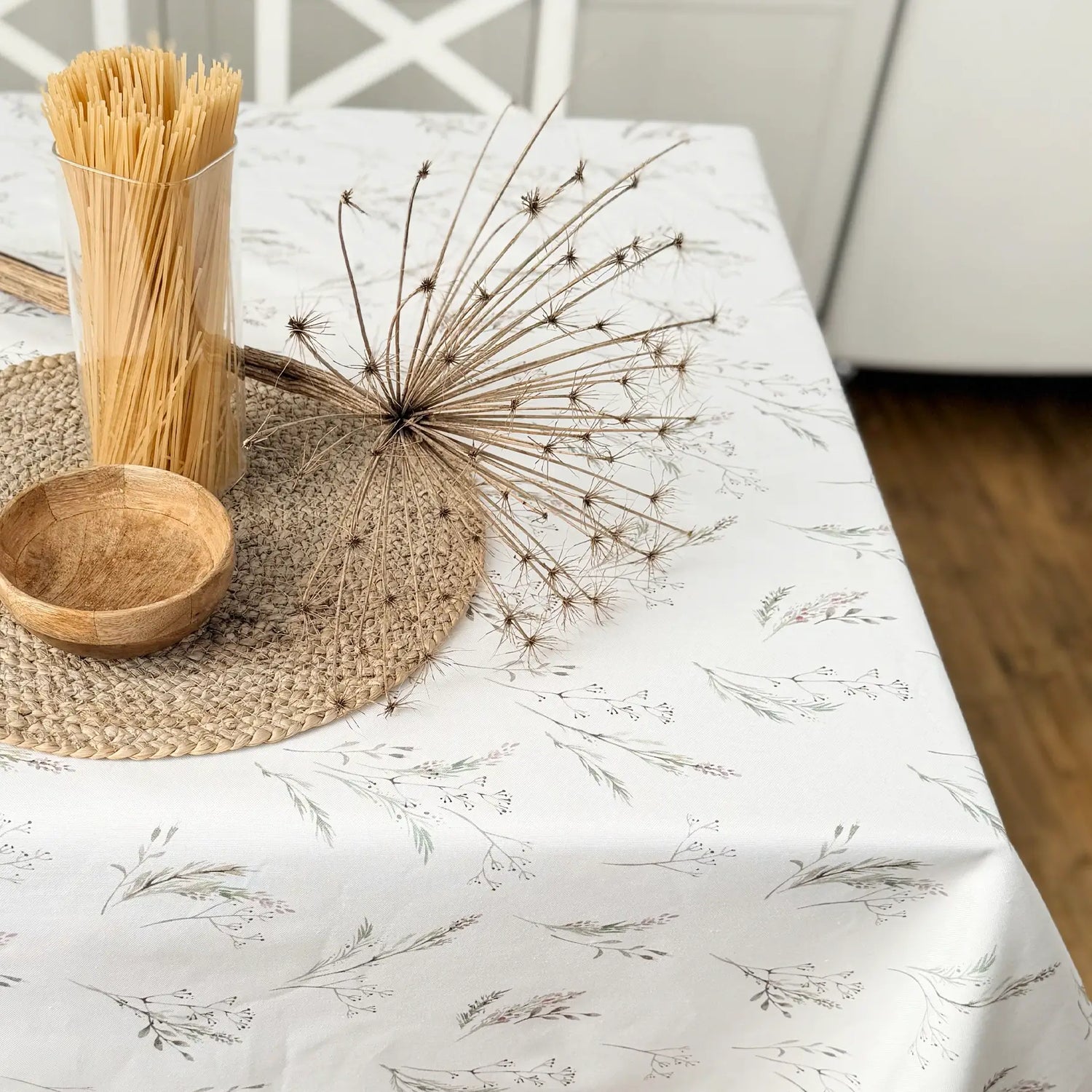 Linen Tablecloth Waterproof Wipeable, Botanical Floral Table Cover, Cottage Style