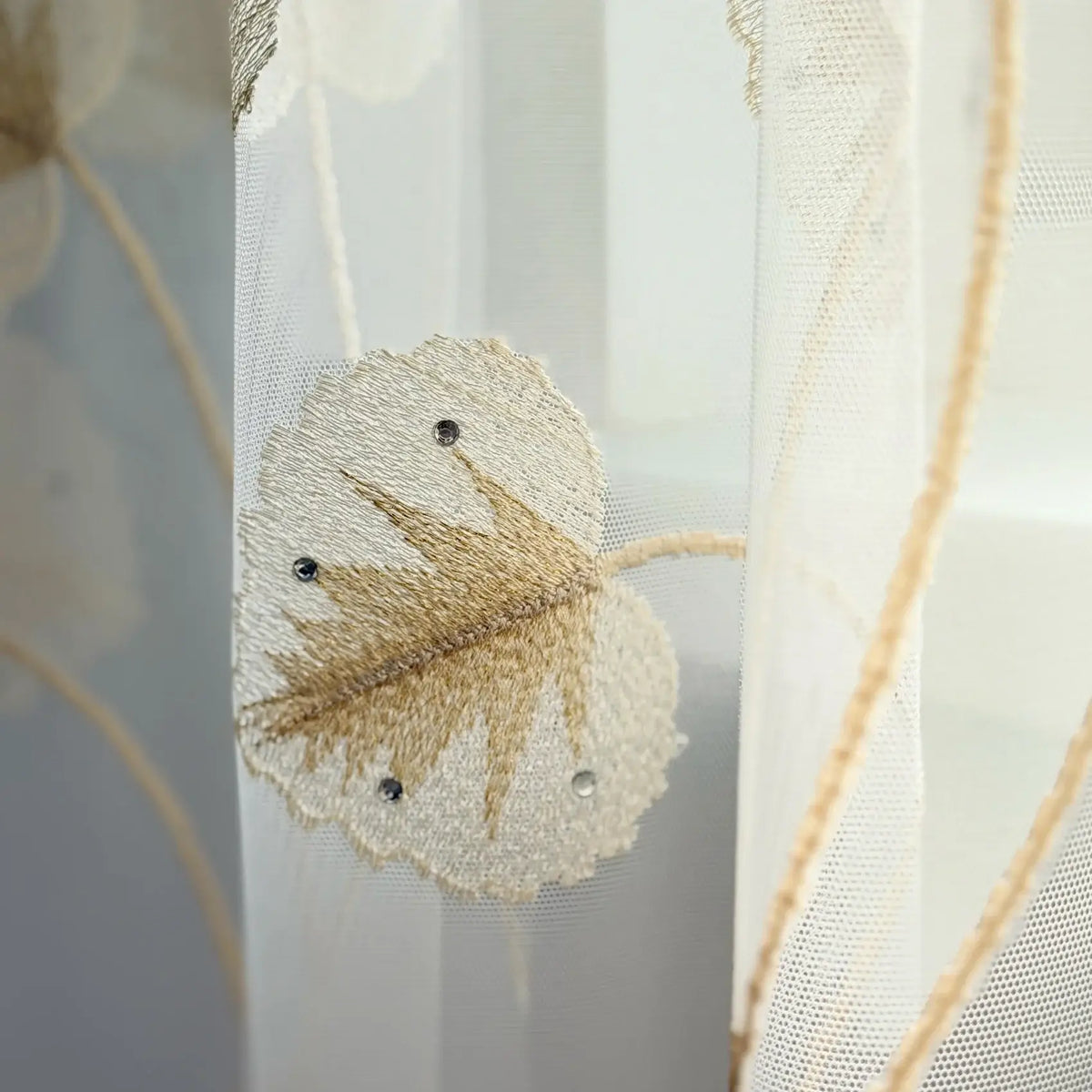 Luxury European Style Elegant Off-White Sheer Lace Curtains with Embroidery