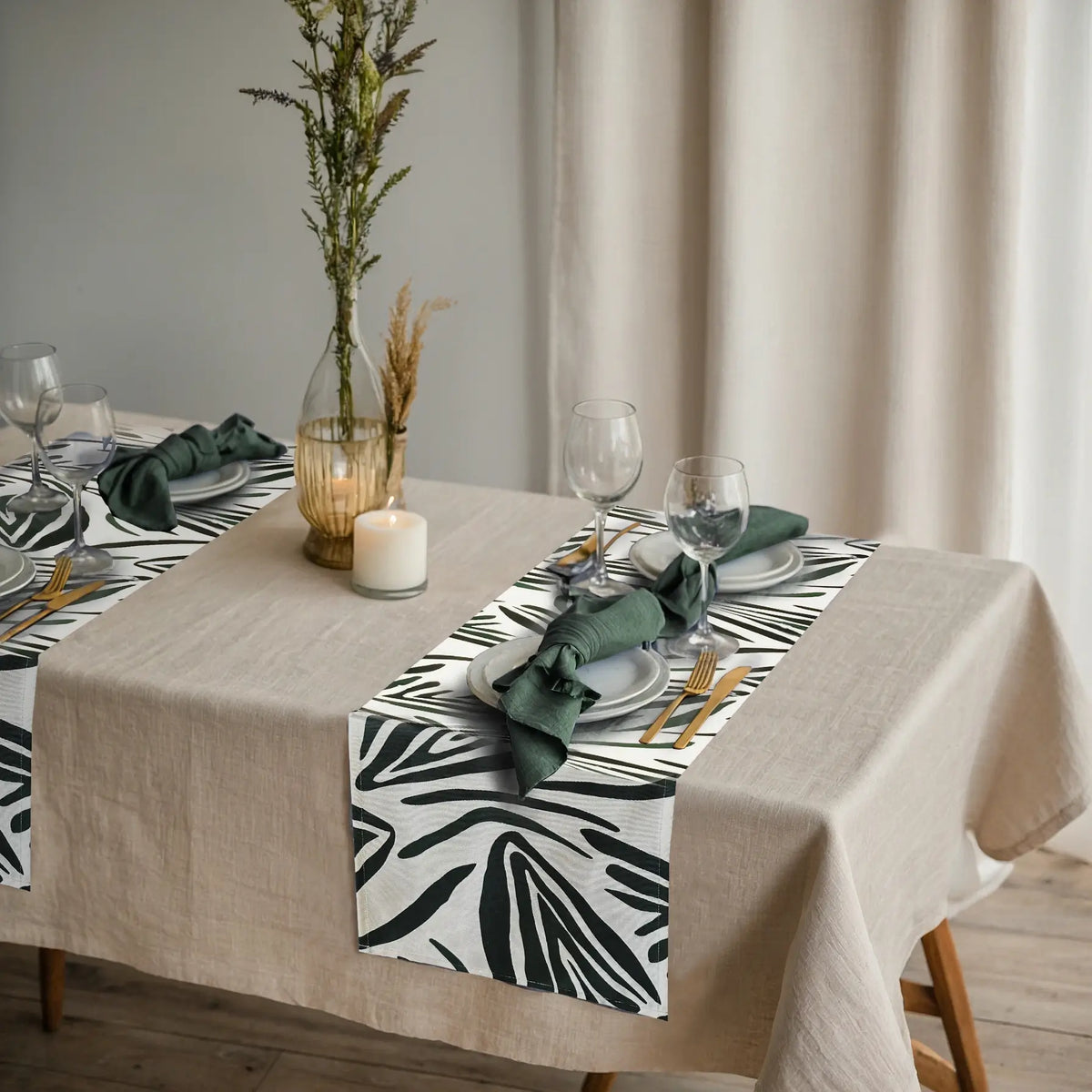 Table Runner Modern Abstract Green / Beige